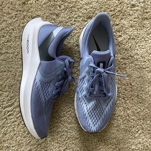 Nike shoes women’s size 8 brand new
